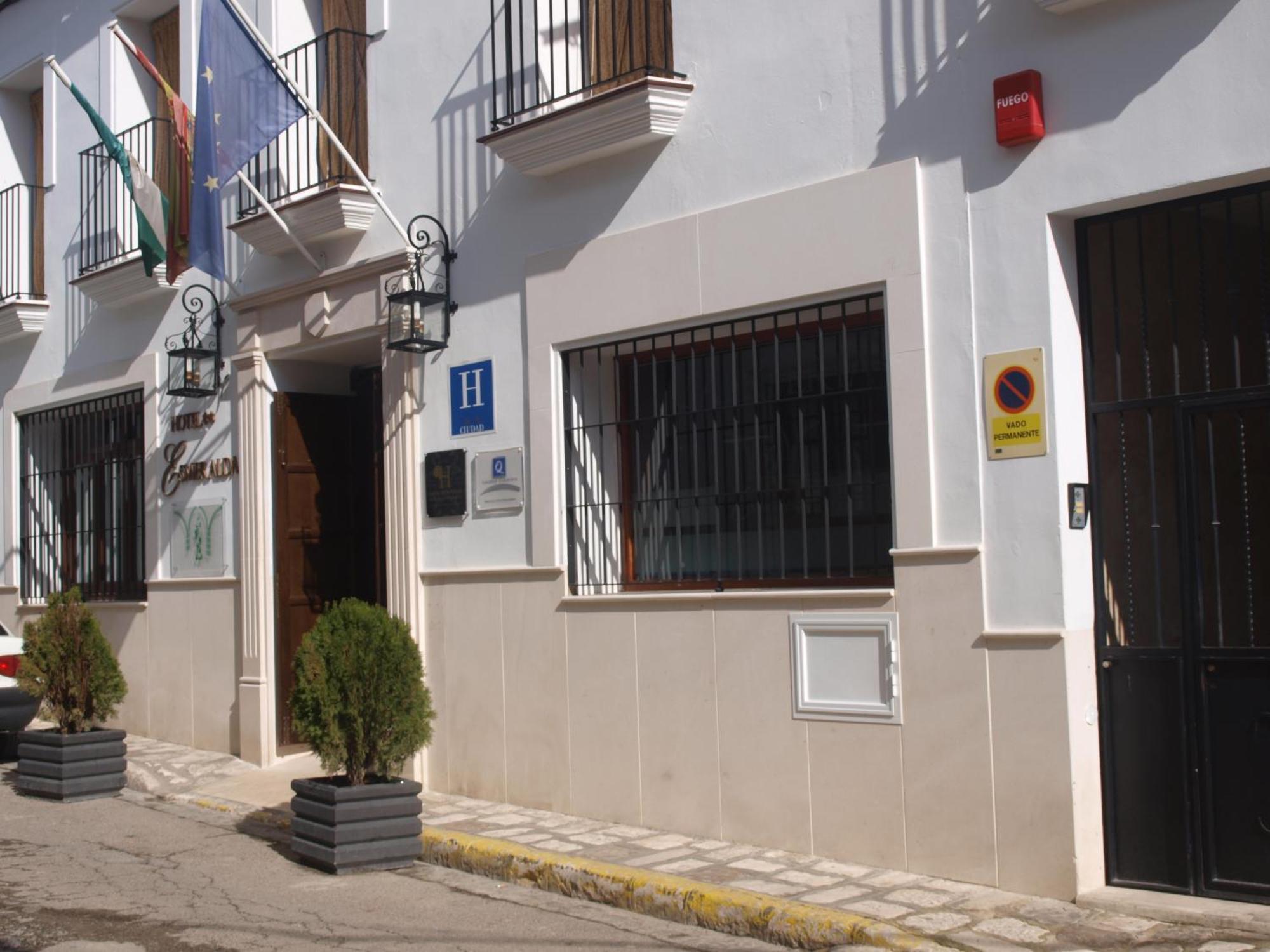 Hotel Esmeralda Osuna Exteriér fotografie
